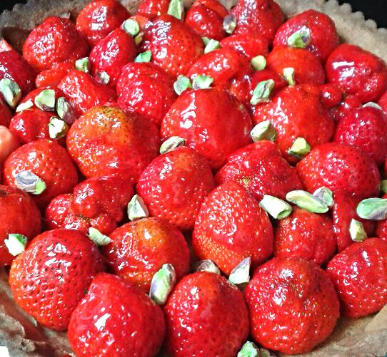 Simple Strawberry Tart (Finally, Something Good About the English
Summer)